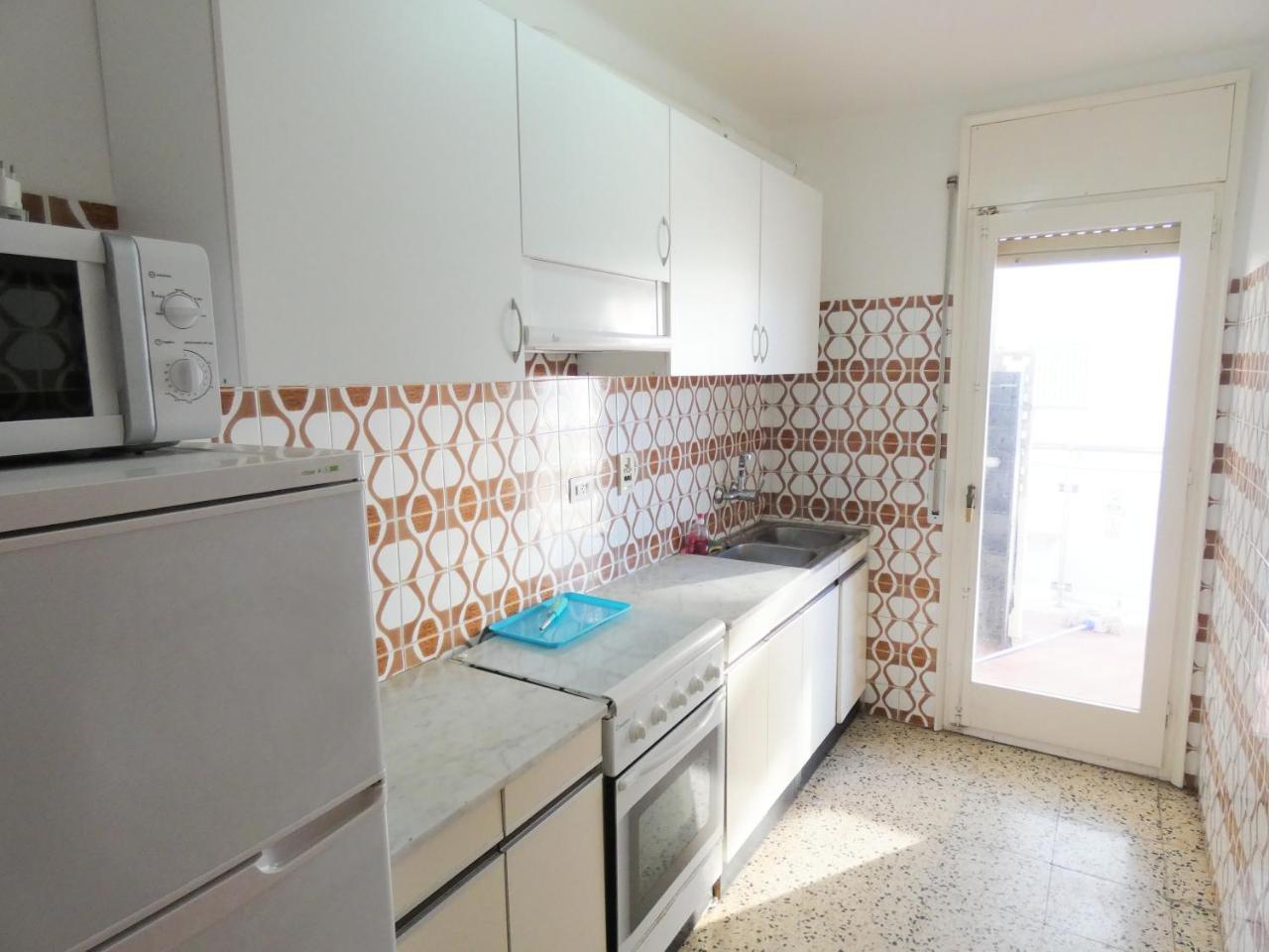 Europa 18 Apartment Росес Екстериор снимка